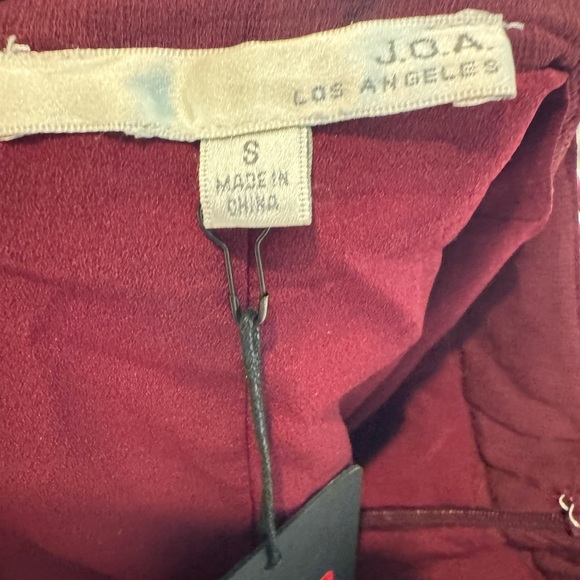 Burgundy Ruffle Shorts - Picture 5 of 5